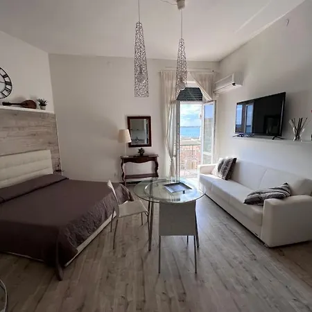 Marconi Sea View *